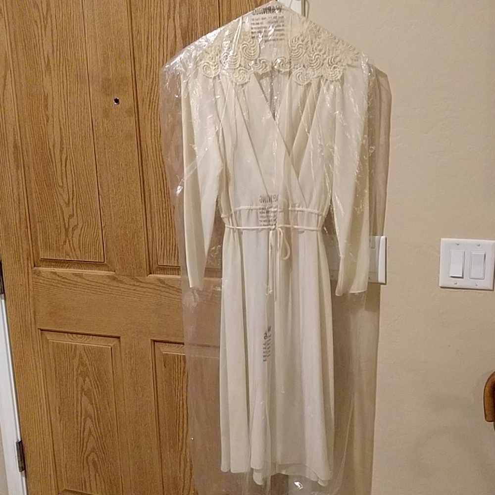 Billy Jack for Her, vintage 1970s polyester dress